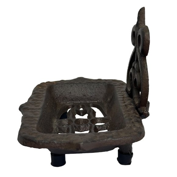 Vtg Cast Iron Soap Dish Holder Fleur De Lis Heavy Solid Rubber Feet Farm House - Picture 6 of 11